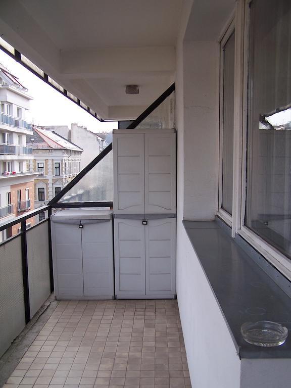 Apartment Sinko - Free Garage Parking, Central, 2 Bedrooms 4 Single Beds, Flexi Check-Out Boedapest Kamer foto